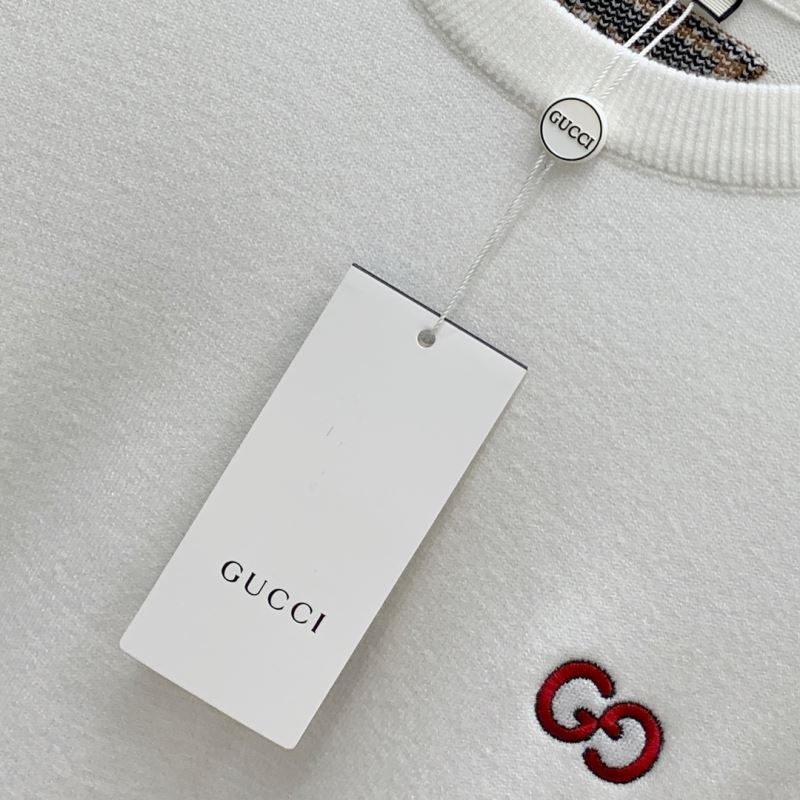 Gucci Sweaters